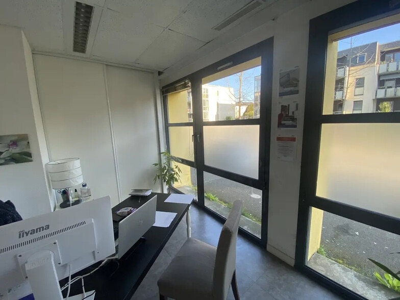 Bureau dans Rezé à louer - Photo de l’immeuble – Image 3 sur 5