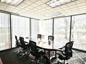 8001 Broadway, Merrillville, IN à louer Photo intérieure– Image 1 sur 3