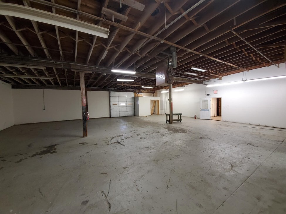 131 Fisher St, Franklin, MA à louer Photo intérieure– Image 1 sur 4