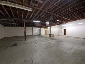 131 Fisher St, Franklin, MA à louer Photo intérieure– Image 1 sur 4