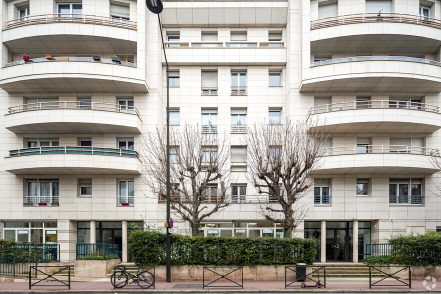 Rue Rivay, Levallois-Perret à vendre - Photo de l’immeuble – Image 1 sur 6
