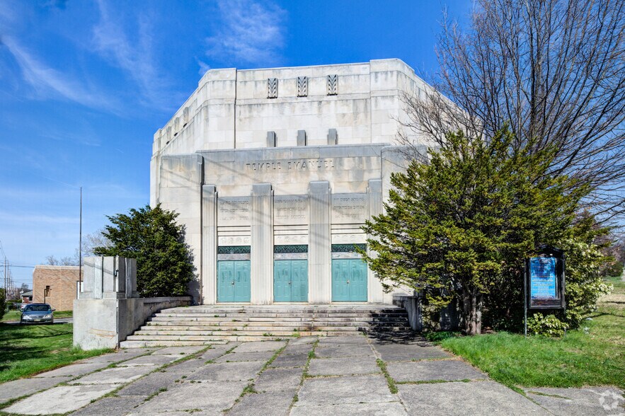 735-747 Broadway, Paterson, NJ à vendre - Photo de l’immeuble – Image 3 sur 12