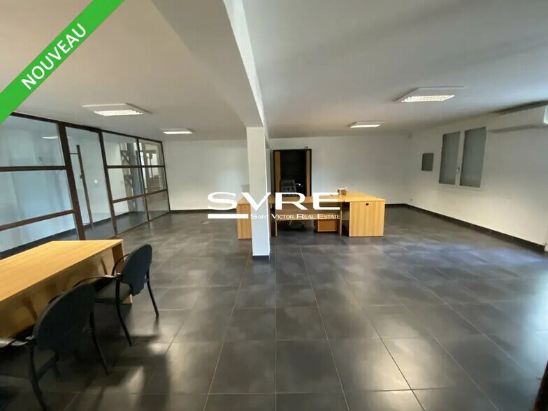 Local d’activités dans Rousset à louer - Photo intérieure – Image 1 sur 8