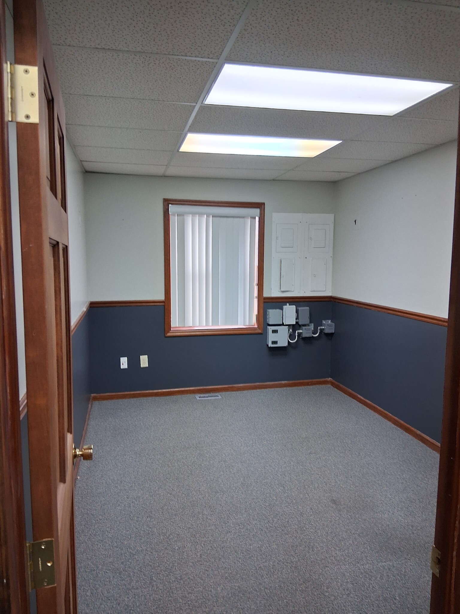 1370 N Fairfield Rd, Beavercreek, OH à louer Photo de l’immeuble– Image 1 sur 3