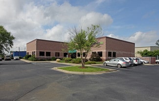 Plus de détails pour 5100 Old Pineville Rd, Charlotte, NC - Local d'activités à louer