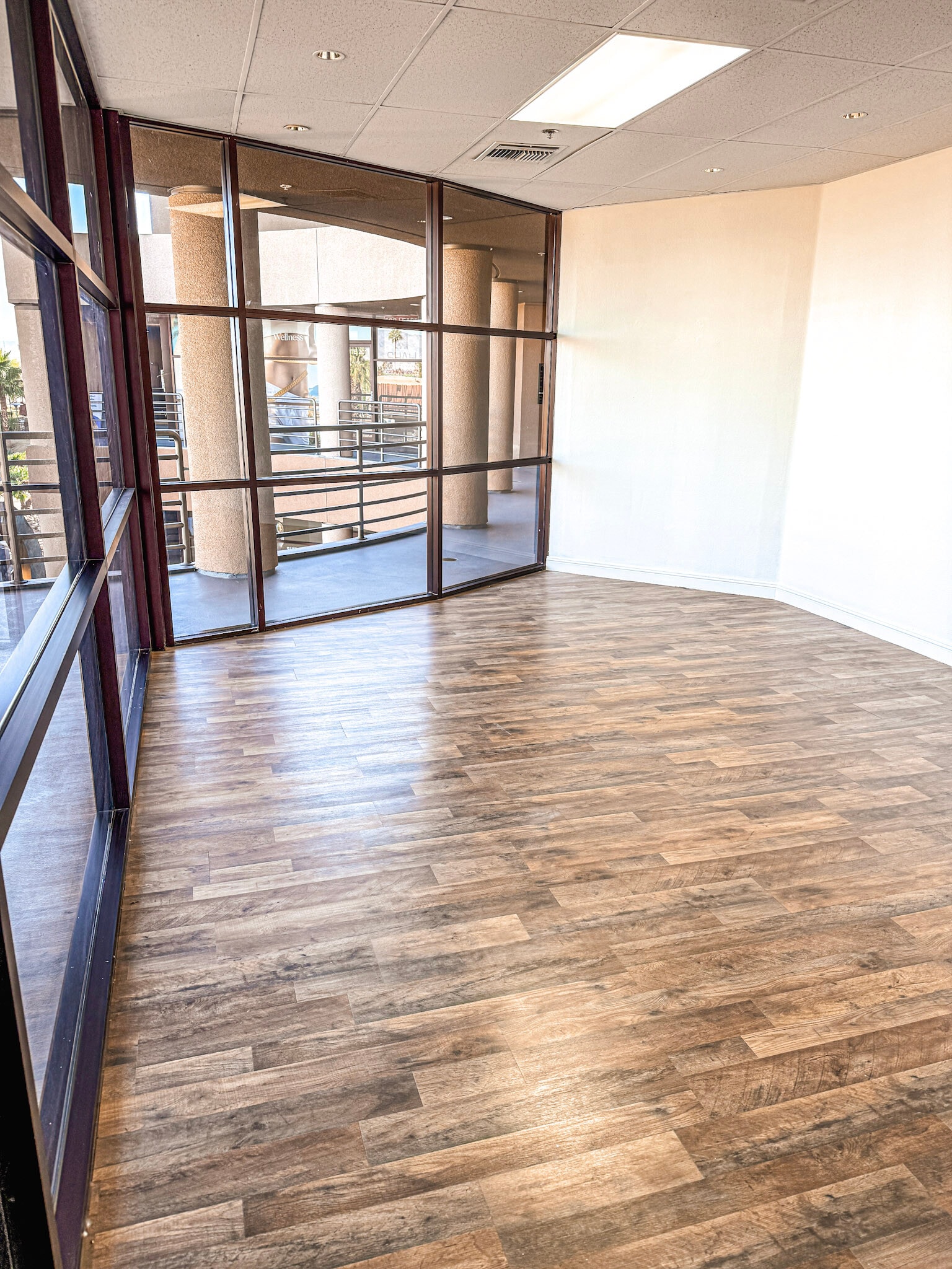 73345 Highway 111, Palm Desert, CA à louer Photo intérieure– Image 1 sur 14