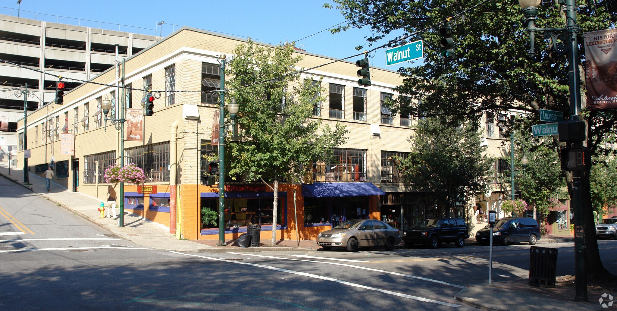 45-49 Rankin Ave, Asheville, NC à louer Photo principale– Image 1 sur 3