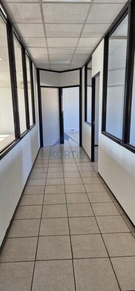 13 Allée Des Tulipiers, Bron à vendre - Photo intérieure – Image 1 sur 6