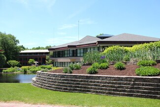Plus de détails pour 20 Waterside Dr, Farmington, CT - Bureau à louer