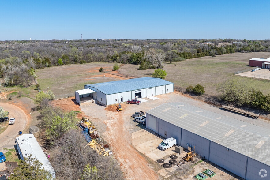 1001 E Maguire Rd, Noble, OK à louer - Photo de l’immeuble – Image 3 sur 3