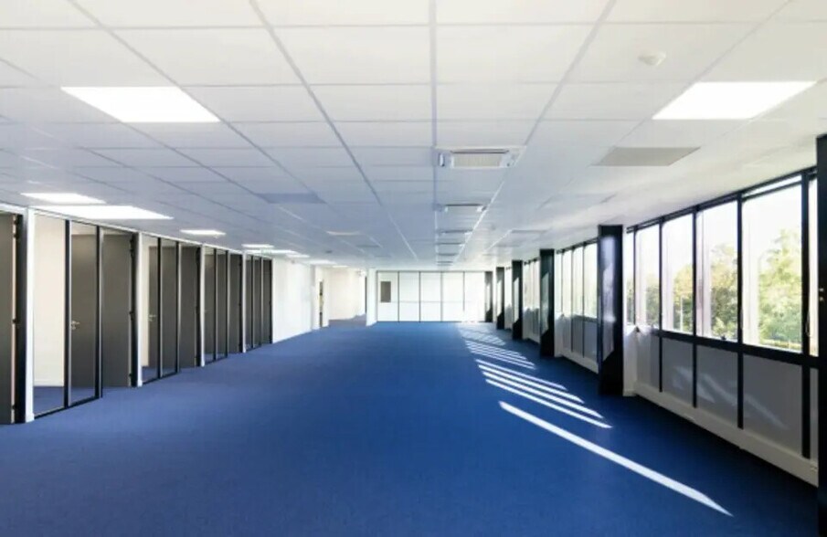 Local d'activités dans Reims à vendre - Photo intérieure – Image 3 sur 5