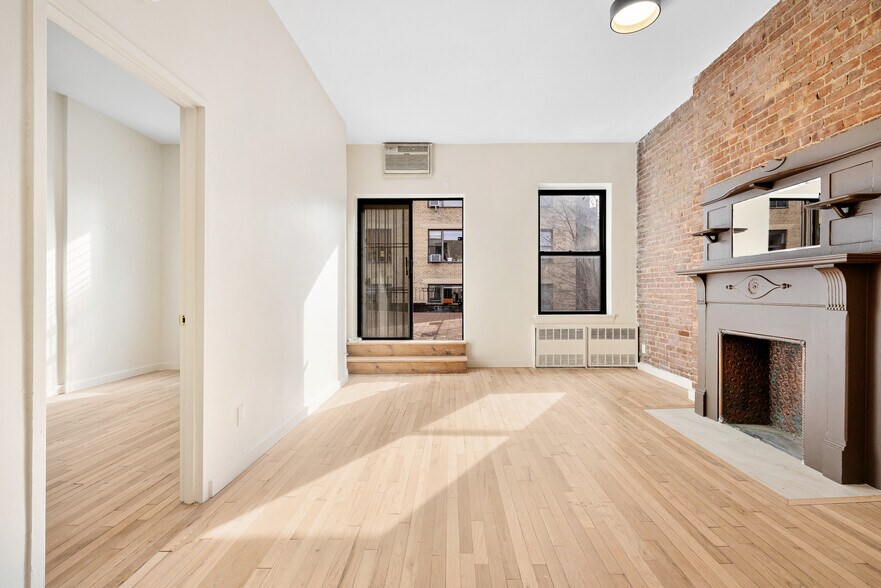 46 W 87th St, New York, NY à vendre - Photo de l’immeuble – Image 2 sur 16