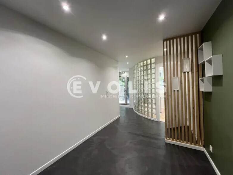 Local commercial dans Joinville-le-Pont à vendre - Photo intérieure – Image 3 sur 10