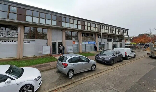 Plus de détails pour Bureau à vendre