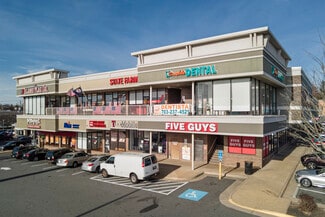 Plus de détails pour 6100-6138 Arlington Blvd, Falls Church, VA - Local commercial à louer