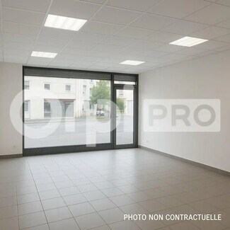 Plus de détails pour Local commercial à louer