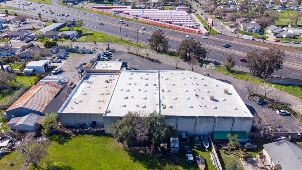 2660-2680 Albatross Way, Sacramento, CA à vendre - Photo de l’immeuble – Image 3 sur 4