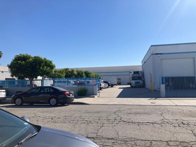 2515 Troy Ave, South El Monte, CA à louer - Photo de l’immeuble – Image 2 sur 15