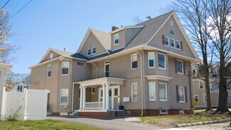 Plus de détails pour 186 Summit St, Pawtucket, RI - Logement à vendre