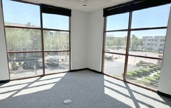8350 E Raintree Dr, Scottsdale, AZ à louer Photo intérieure– Image 2 sur 8