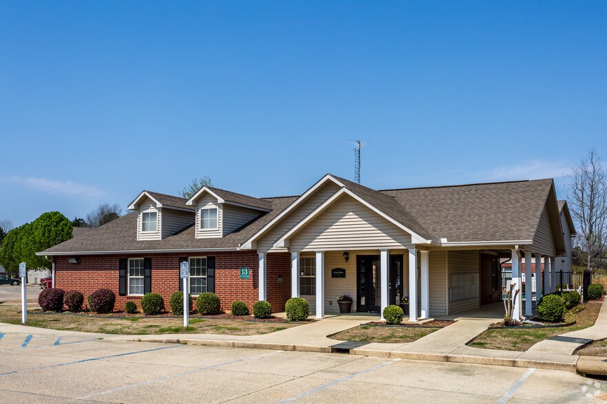 141 Market St, Monticello, AR à vendre - Photo de l’immeuble – Image 2 sur 31