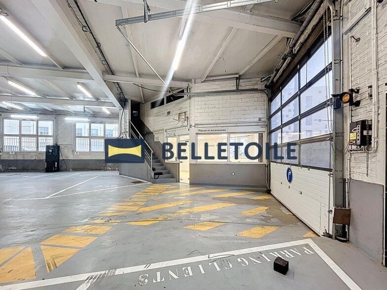 Local d’activités dans Ivry-sur-Seine à louer - Photo de l’immeuble – Image 2 sur 32