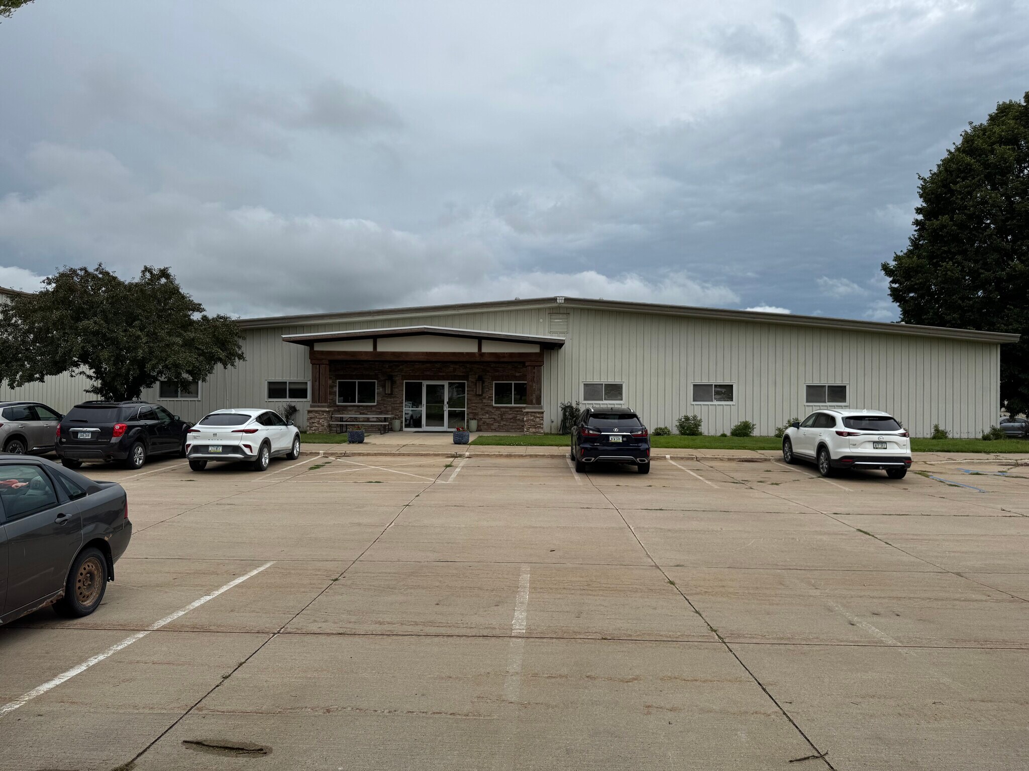 227 Poplar St, Osage, IA à vendre Photo principale– Image 1 sur 8