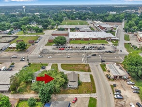 724 W Main St, Tomball, TX - VUE AÉRIENNE  vue de carte - Image1