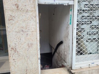 Plus de détails pour Avenida Romero Donallo, 21, Santiago de Compostela - Local commercial à vendre