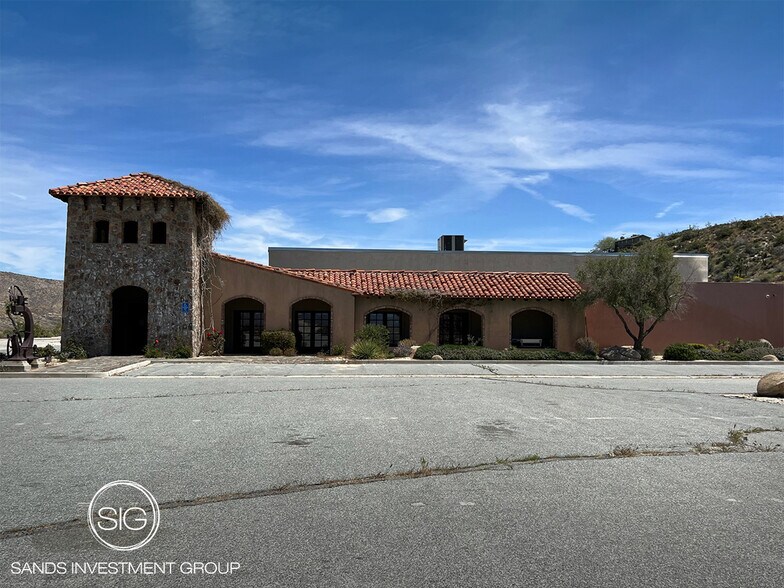 54465 29 Palms Highway, Yucca Valley, CA à vendre - Photo principale – Image 1 sur 74
