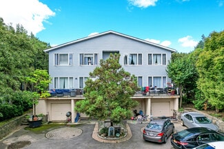 Plus de détails pour 147-149 Meadow Ln, New Rochelle, NY - Logement à vendre