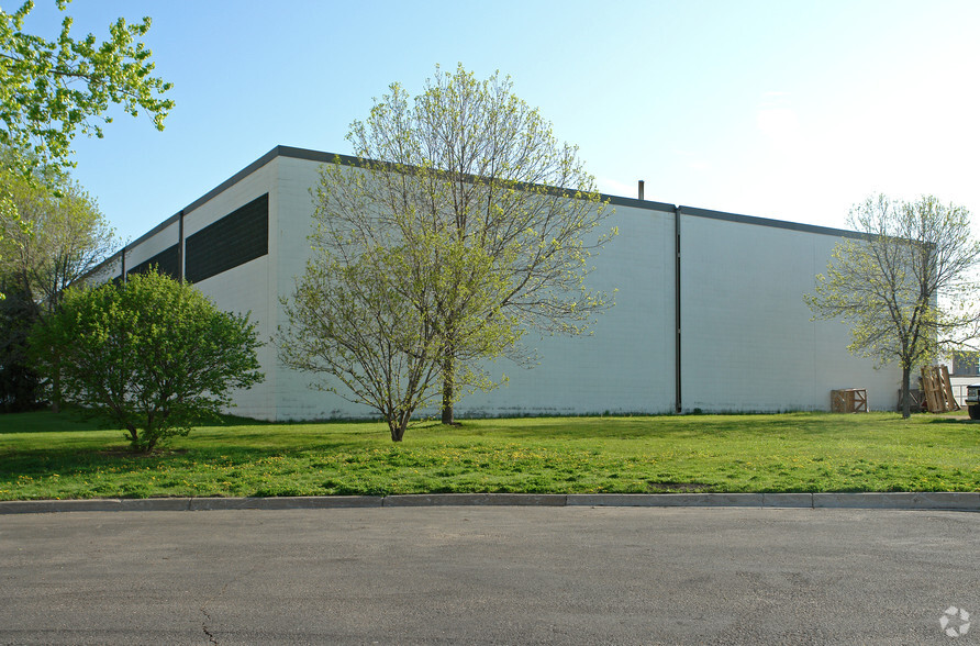 998 Berwood Ave, Vadnais Heights, MN à louer - Photo de l’immeuble – Image 3 sur 3