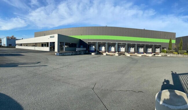 Plus de détails pour Bureau, Local d'activités à louer