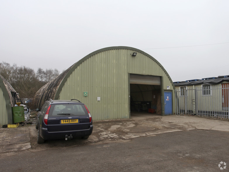 Boughton Industrial Estate, Boughton à vendre - Photo de l’immeuble – Image 1 sur 2