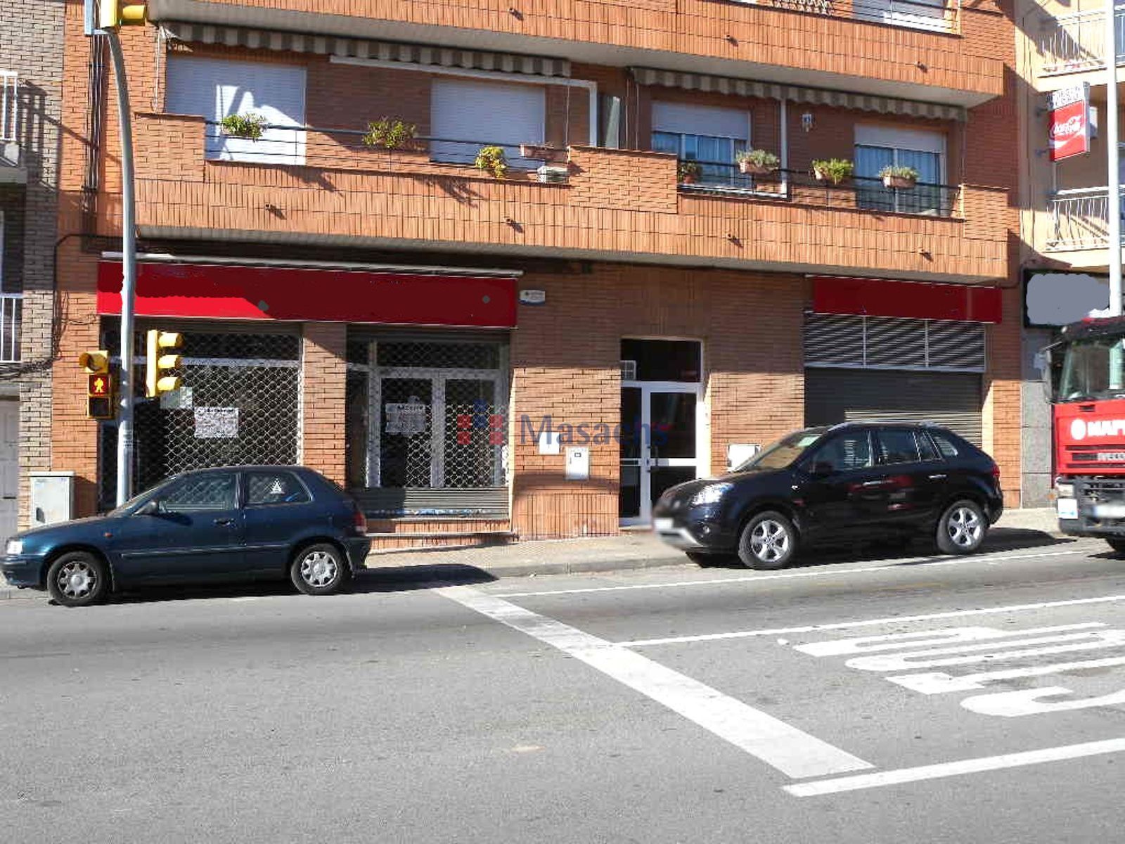 Local commercial dans Rubí, Barcelona à louer Photo intérieure– Image 1 sur 2