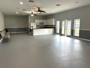370 SE Craig Ave, Lake City, FL à louer Photo intérieure– Image 1 sur 9