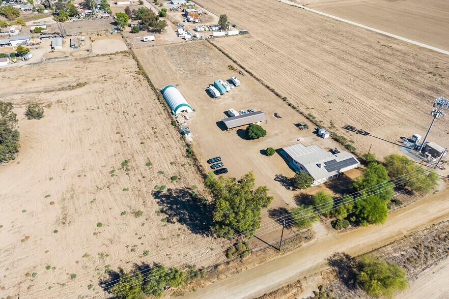 33180 Olive Ave, Winchester, CA à vendre - Aérien – Image 2 sur 23