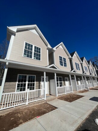 Plus de détails pour 31-1 Lillian Dr, Manchester, CT - Logement à vendre
