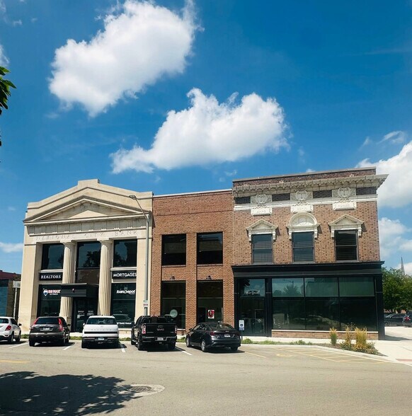 122 W Madison St, Ottawa, IL à louer - Photo de l’immeuble – Image 3 sur 8