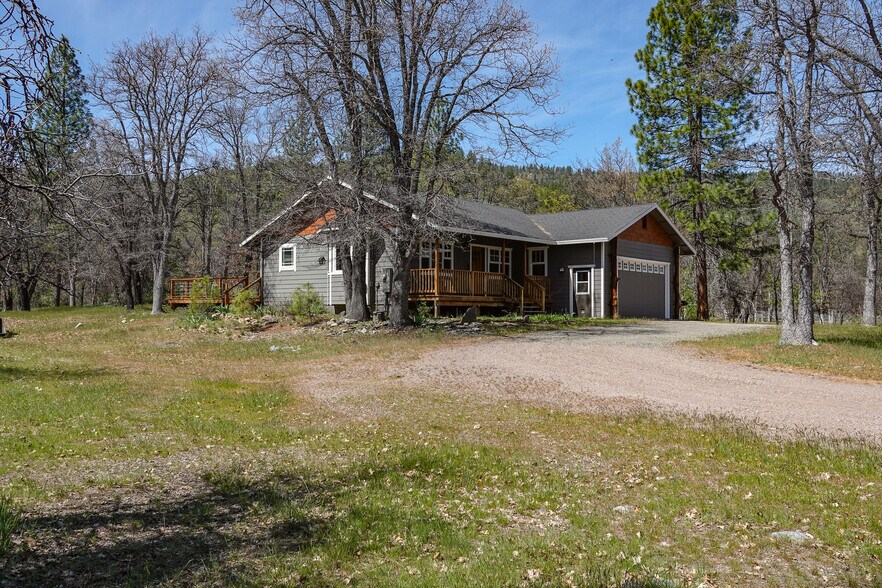 2003 Kidder Creek Rd, Greenview, CA à vendre - Photo de l’immeuble – Image 3 sur 46