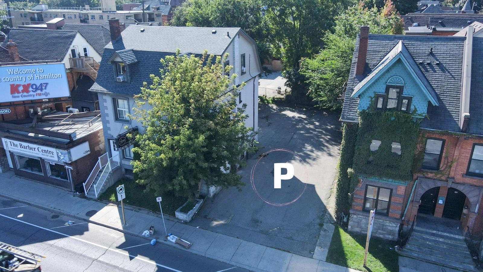 504 Main St E, Hamilton, ON à louer Photo intérieure– Image 1 sur 10