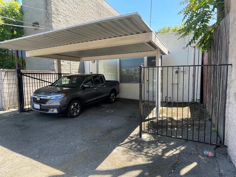 1725 J St, Sacramento, CA à vendre - Photo de l’immeuble – Image 3 sur 6