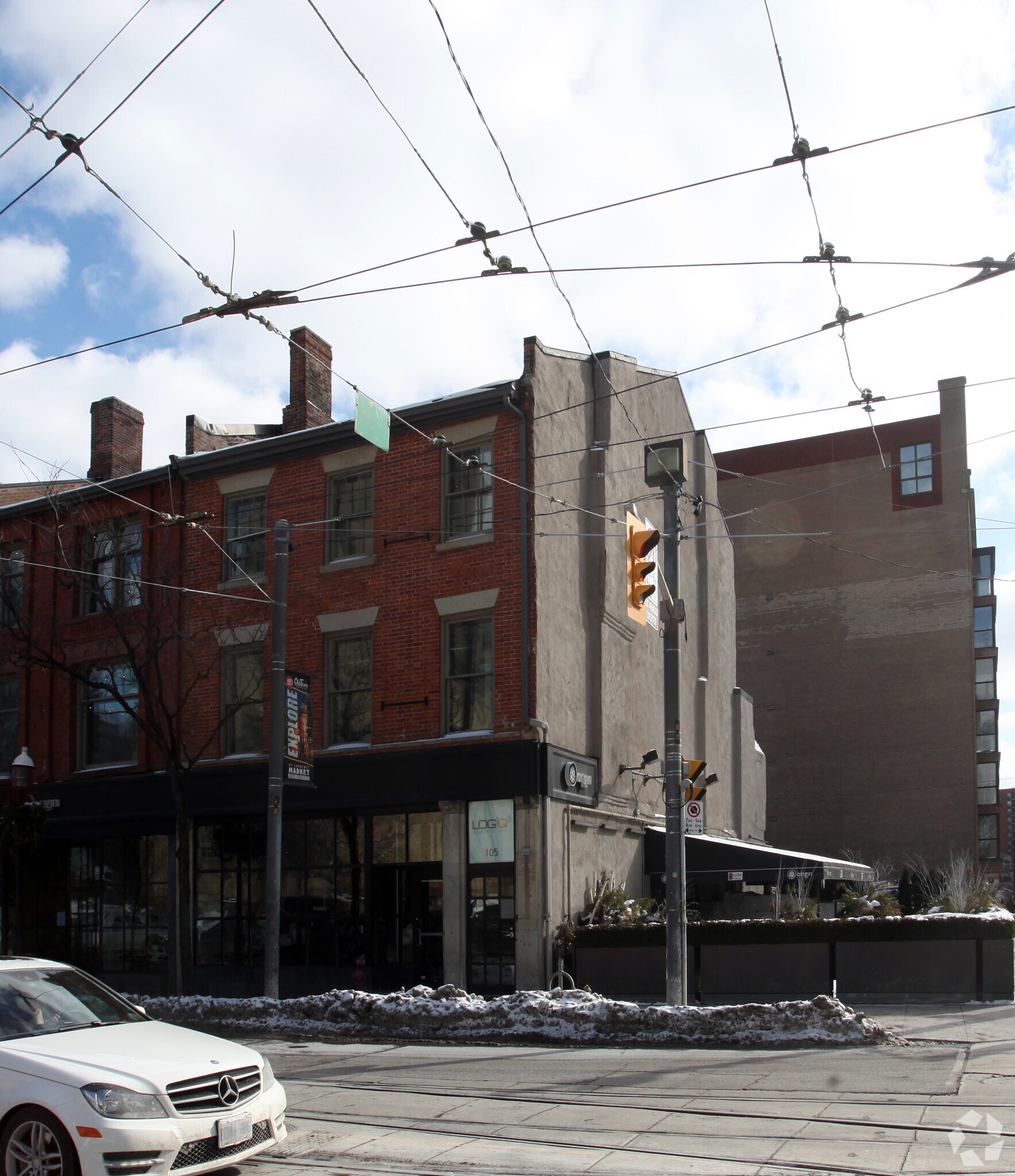 105 King St E, Toronto, ON à louer Photo principale– Image 1 sur 3