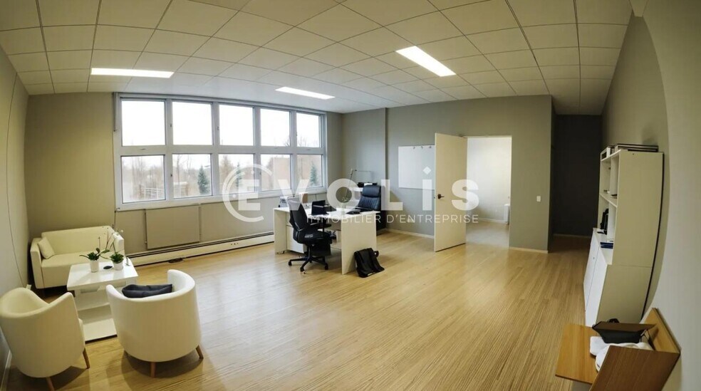 Bureau dans Villiers Sur Marne à vendre - Photo intérieure – Image 2 sur 10