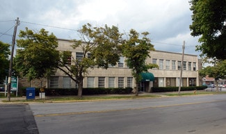 Plus de détails pour 1508 Genesee St, Utica, NY - Bureau/Local commercial à louer