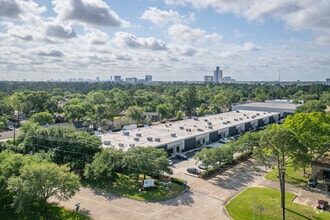 1656-1660 Townhurst Dr, Houston, TX - VUE AÉRIENNE  vue de carte