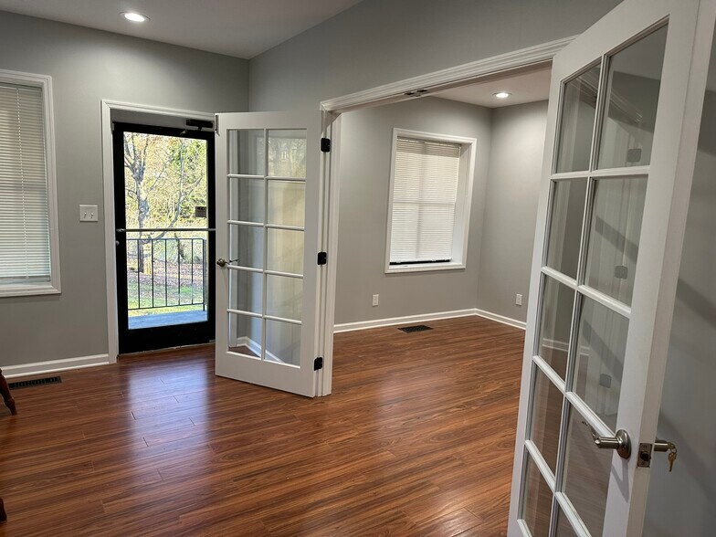 138 Chamberlain Blvd SE, Knoxville, TN à louer - Photo intérieure – Image 2 sur 9