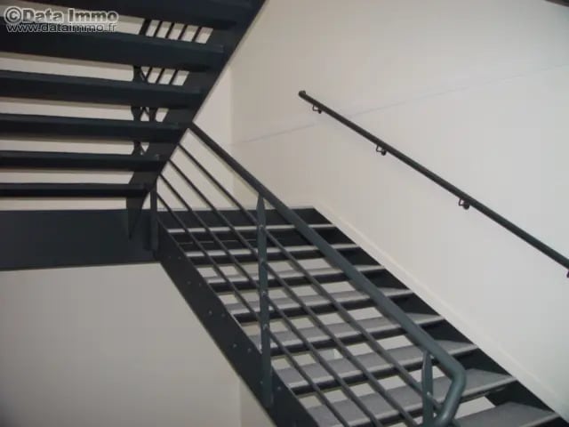 Val De Loire, Meung-sur-Loire à louer - Photo de l’immeuble – Image 2 sur 17