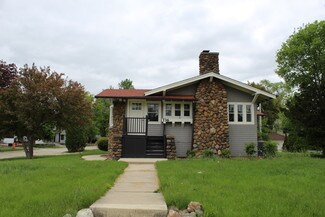 Plus de détails pour 736 N Washington St, Naperville, IL - Local commercial à louer