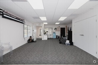 2210 Encinitas Blvd, Encinitas, CA à louer Photo intérieure– Image 2 sur 2